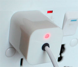 Зарядний пристрій BORUIT miniCharger для Li-ion аккумуляторов