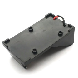 Battery compartment 6F22 Crown with wires
