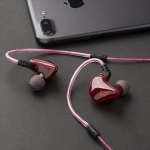  In-ear headphones R80 with microphone, red